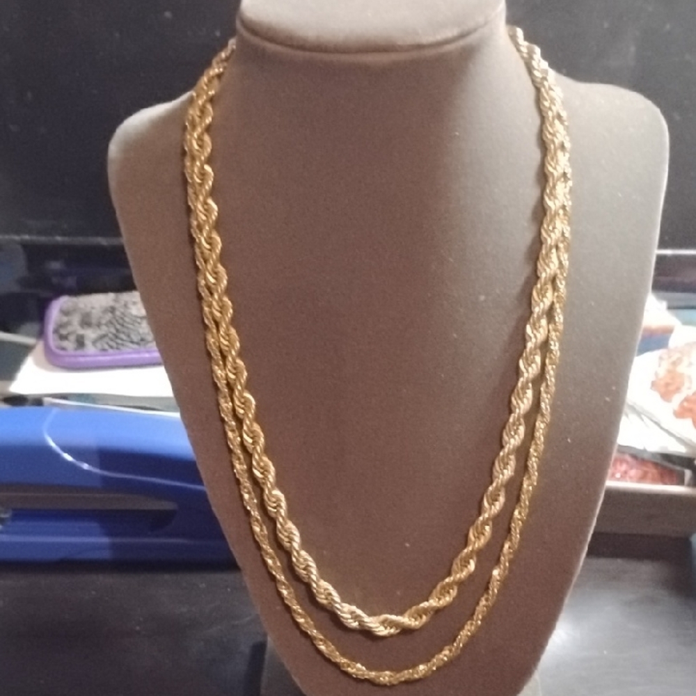 Set Of Two Vintage Gold Tone  Rope Chain Necklaces Different Sizes, Unbranded
